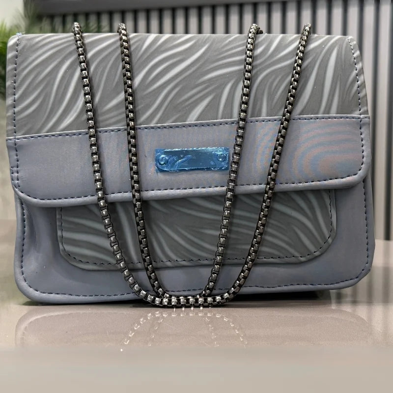 Luxury Women’s Shoulder Bag in Grey Faux Leather for Casual, Work, and Formal Use